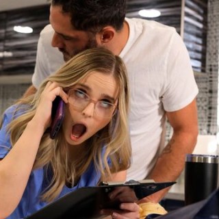 Русская зрелая проститутка учит трахаться порно