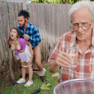 Ебля с шикарной девкой, Вайлет (Violet Gems)