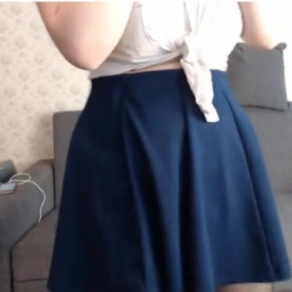 Порно девушки насилуют парня в лесу