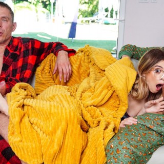 Красивая девка захотела получить огромный хуй