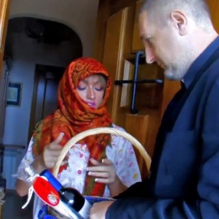 Домашка с горячей телкой, постановочная ебля