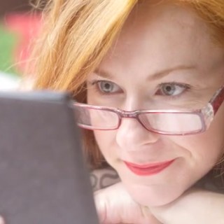 Порно изнасиловал мачеху молоденькую